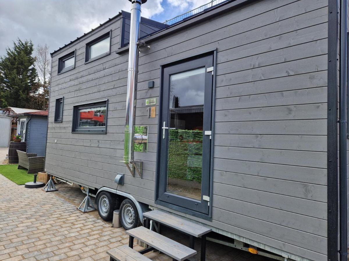Lane Tiny Homes, Nahe Hannover Messe Eksteriør billede